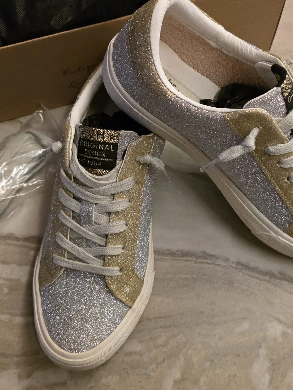 Vintage Havana Grande Fashion Sneaker Size 8